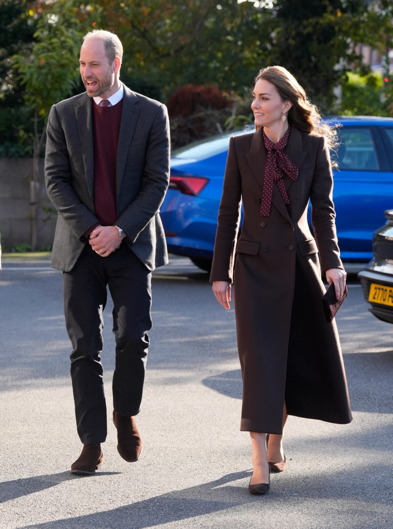 O príncipe William diz que Kate Middleton ‘tem sido incrível’ e está ‘indo bem’ depois de concluir a quimioterapia